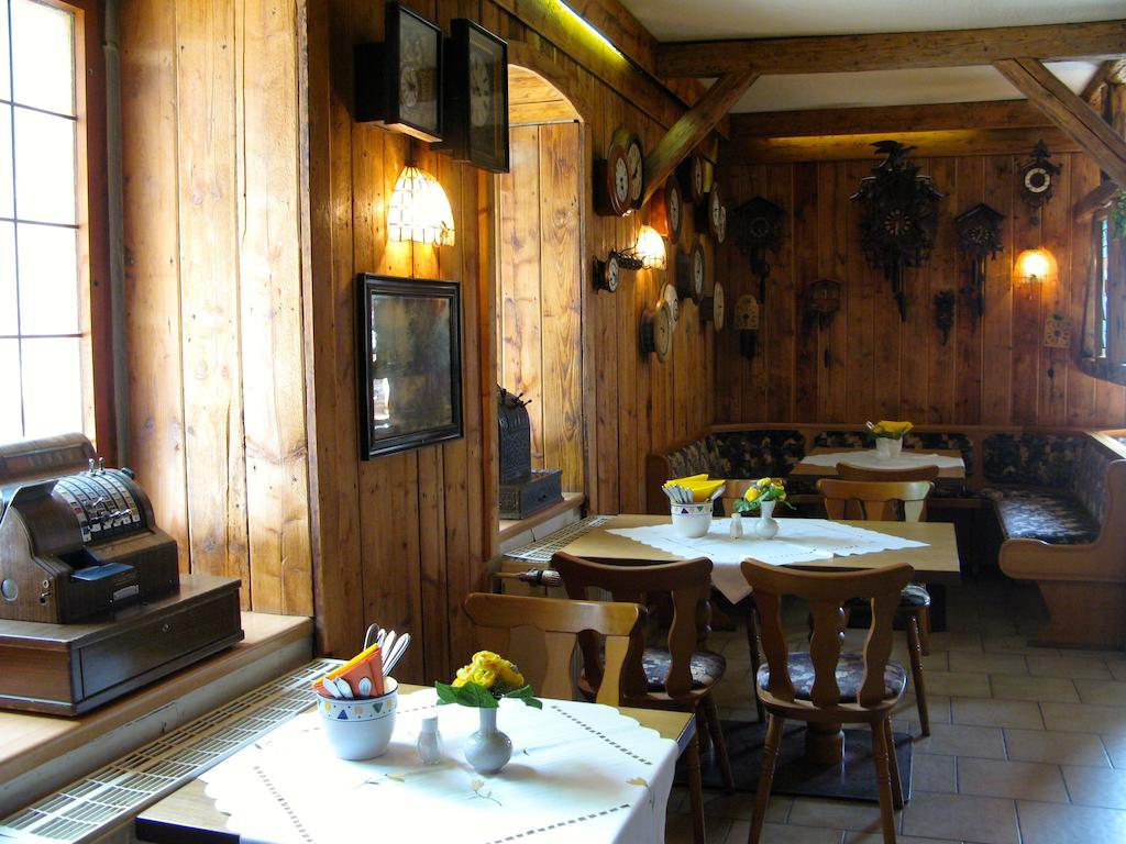 Landhotel Goldener Becher Limbach-Oberfrohna Exterior foto